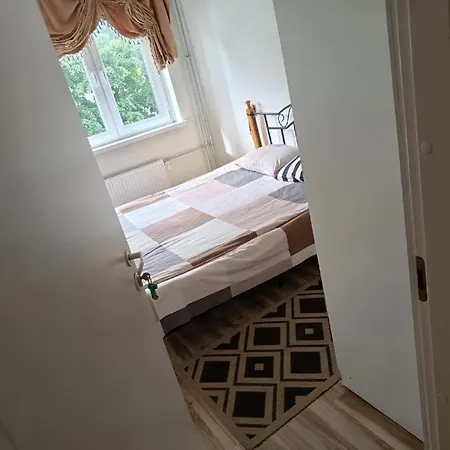 Homestay szállás 2 In 4 Tallinn