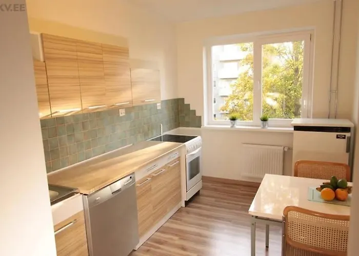 2 In 4 * Таллин